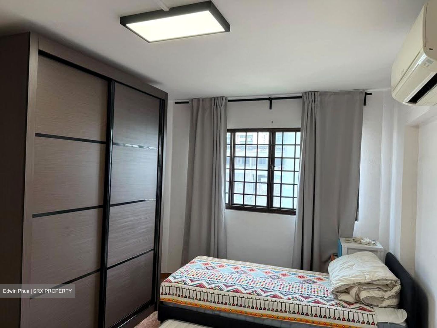 Blk 239 Jurong East Street 21 (Jurong East), HDB 5 Rooms #613263101